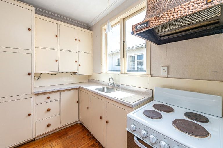 Photo of property in 18 Seddon Street, Aramoho, Whanganui, 4500