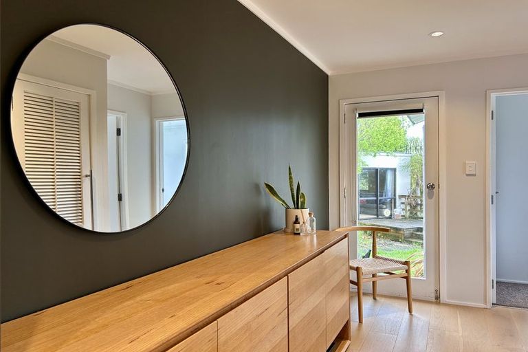 Photo of property in 11 Dunsandel Grove, Silverstream, Upper Hutt, 5019