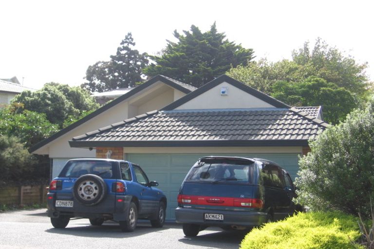 Photo of property in 6 Millstream Drive, Henderson, Auckland, 0610