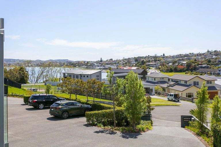 Photo of property in 5/6 The Moorings, Two Mile Bay, Taupo, 3330