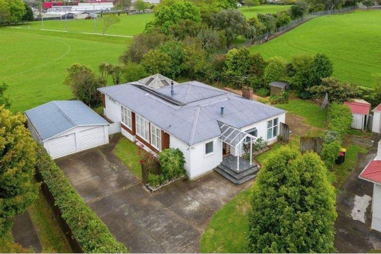 Photo of property in 7 Cindy Place, Pakuranga, Auckland, 2010