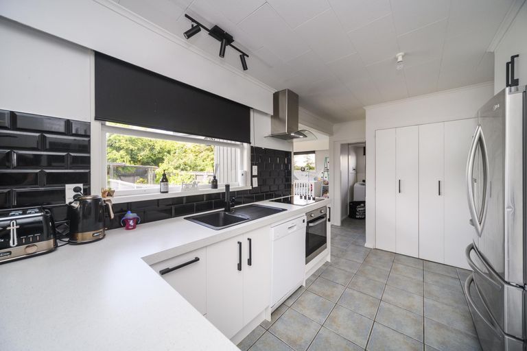 Photo of property in 30 Slacks Road, Awapuni, Palmerston North, 4412