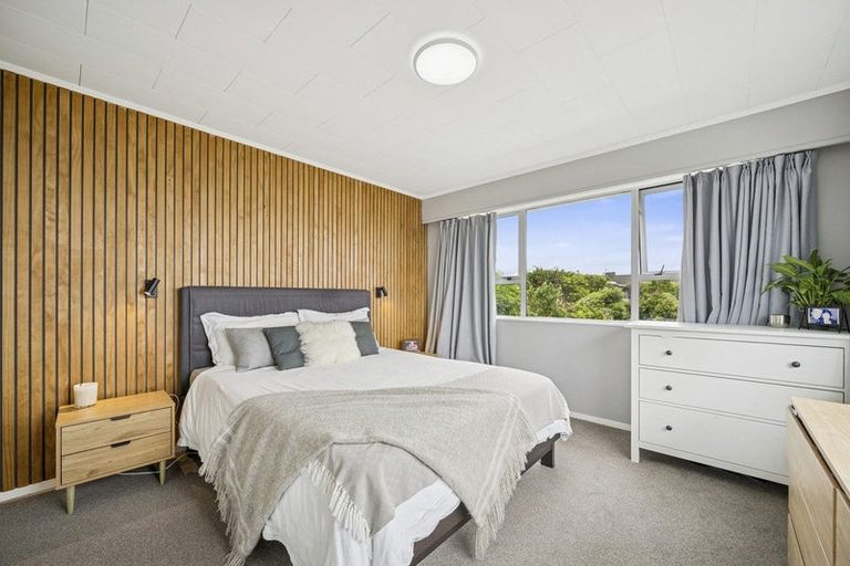 Photo of property in 14 Truro Road, Camborne, Porirua, 5026