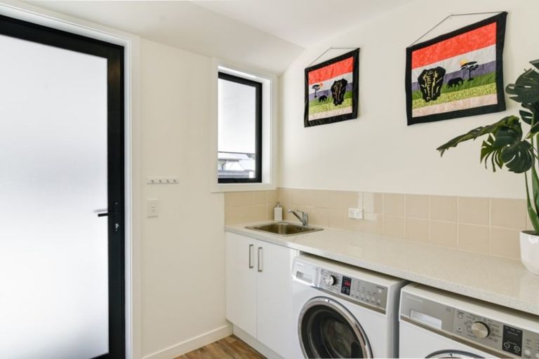 Photo of property in 92 Risinghurst Terrace, Lower Shotover, Queenstown, 9304