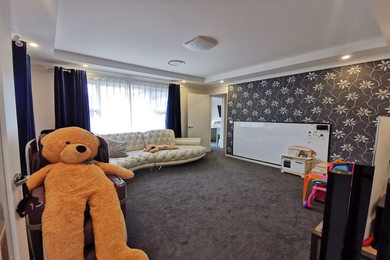 Photo of property in 12 Edwin Ebbett Place, Wigram, Christchurch, 8025