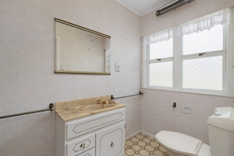 Photo of property in 2a Hamilton Place, Pukekohe, 2120