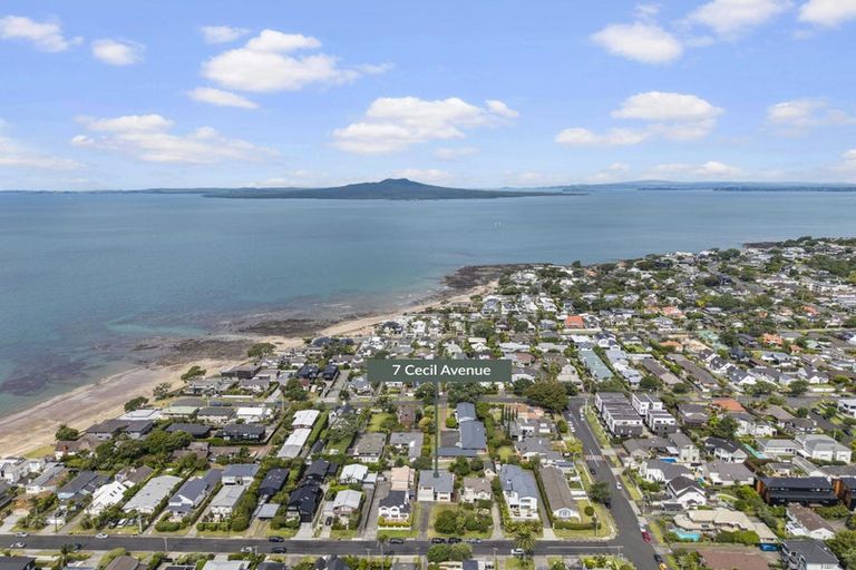 Photo of property in 7 Cecil Road, Milford, Auckland, 0620