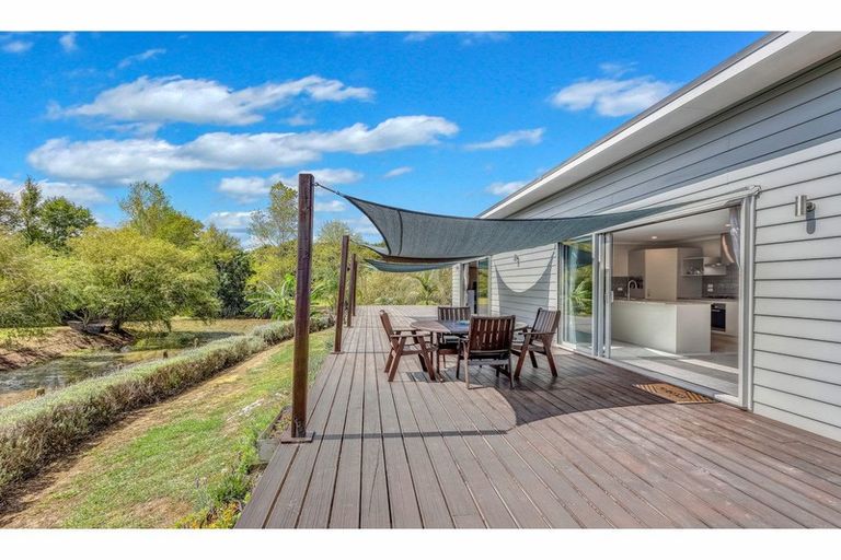 Photo of property in 752a Settlement Road, Hakaru, Wellsford, 0975