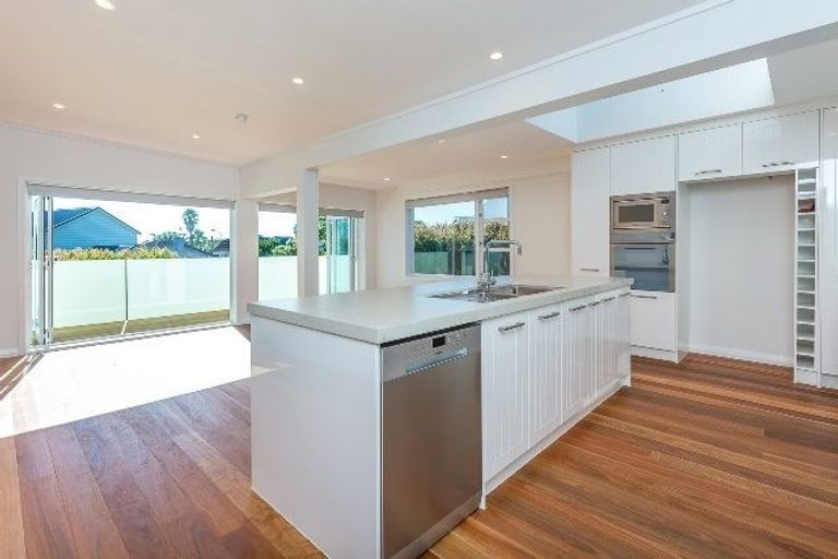 Photo of property in 1/14 Killarney Street, Takapuna, Auckland, 0622