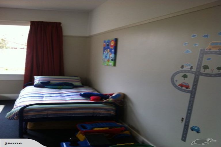 Photo of property in 135 Saint Martins Road, Saint Martins, Christchurch, 8022