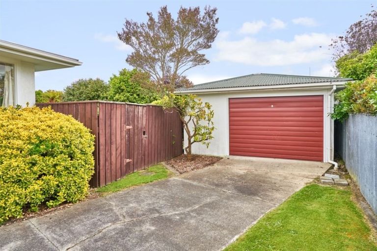 Photo of property in 30 Parkland Crescent, Terrace End, Palmerston North, 4410