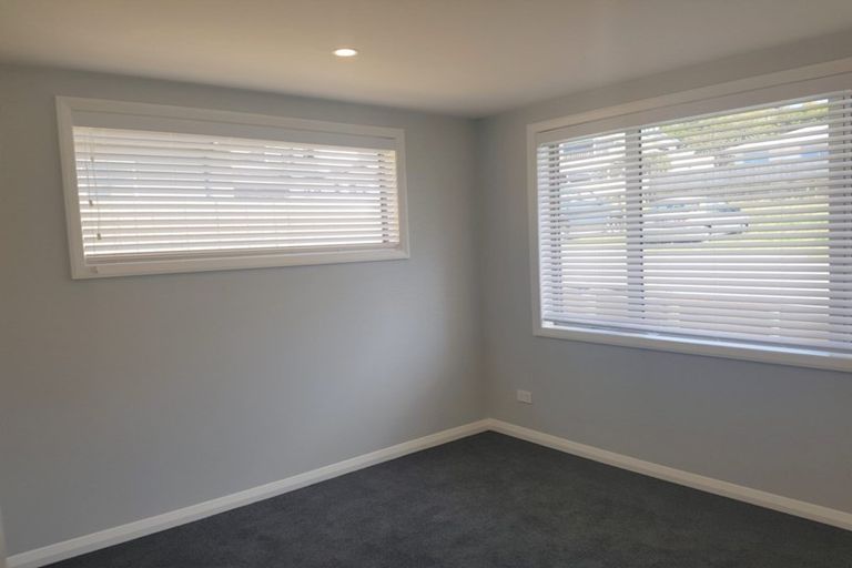 Photo of property in 3 Pae Moana Place, Stanmore Bay, Whangaparaoa, 0932