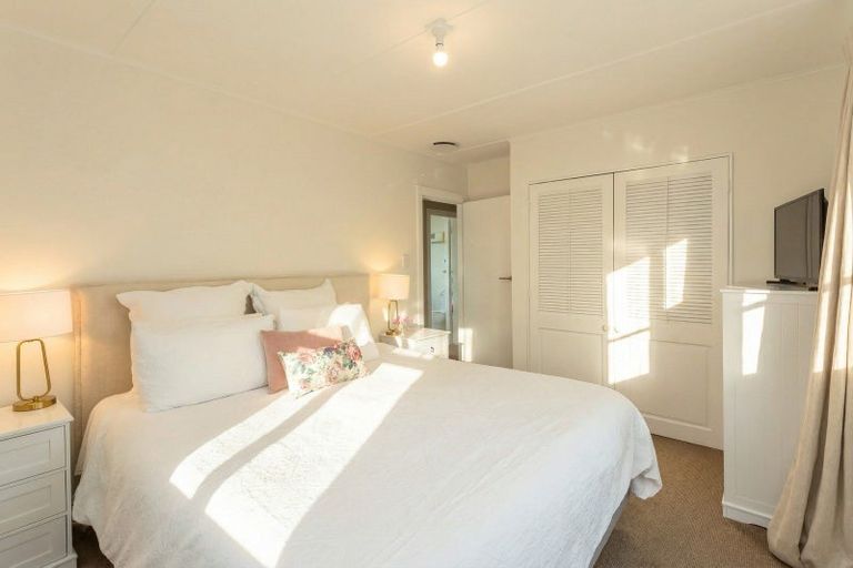 Photo of property in 12 Taverner Street, Carterton, 5713