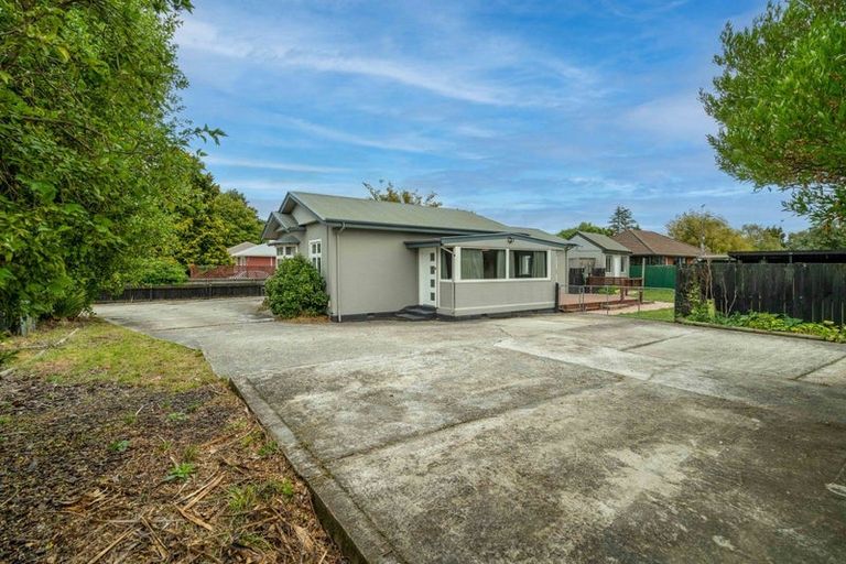 Photo of property in 35 Hei Hei Road, Hei Hei, Christchurch, 8042