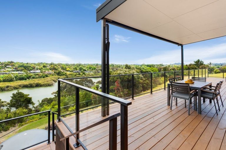 Photo of property in 62 Rarere Terrace, Kerikeri, 0230