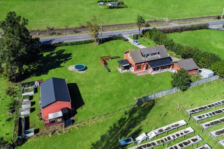 Photo of property in 338 Kawerau Road, Putauaki, Whakatane, 3192