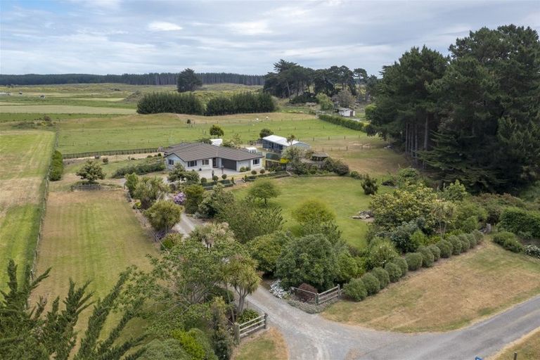 Photo of property in 485 Waitarere Beach Road, Waitarere, Levin, 5574