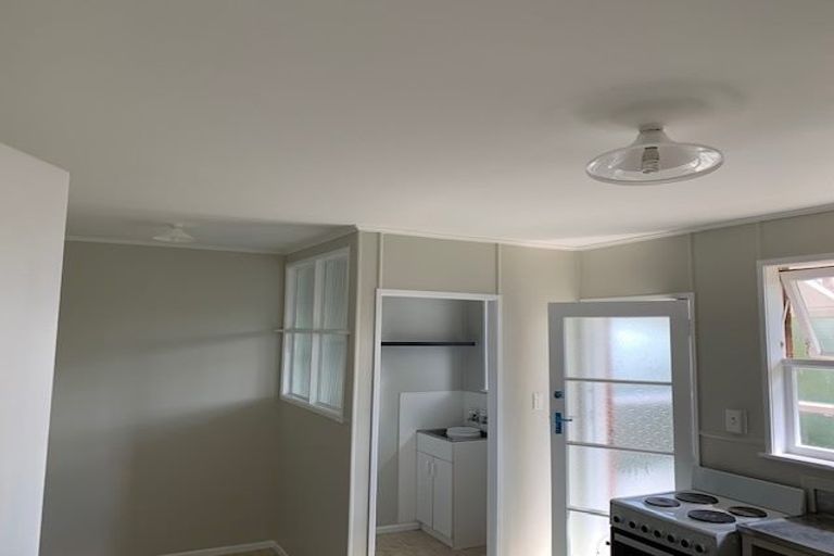 Photo of property in 1/165 Chivalry Road, Glenfield, Auckland, 0629