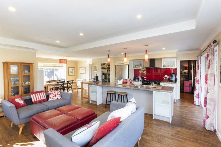 Photo of property in 16c Crown Close, Prebbleton, 7604