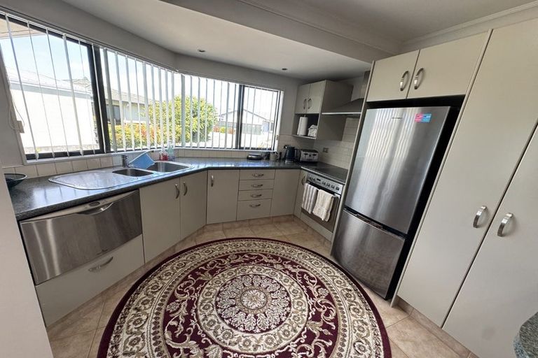 Photo of property in 58g Guppy Road, Greenmeadows, Napier, 4112
