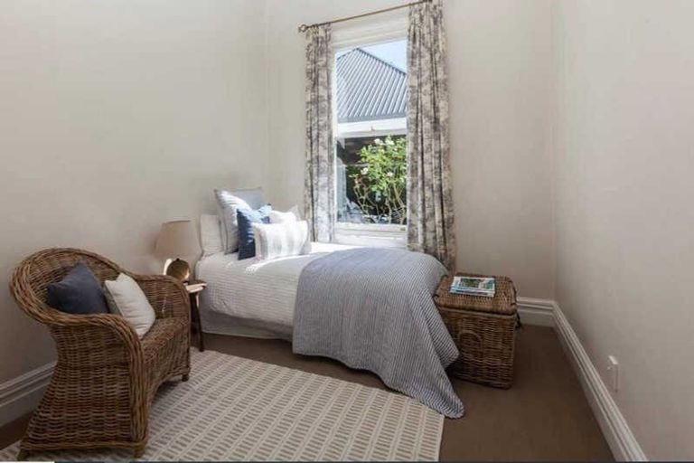 Photo of property in 52a Onslow Street, St Albans, Christchurch, 8014