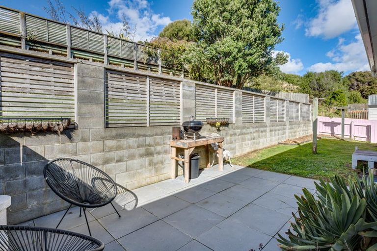 Photo of property in 49b Albatross Close, Whitby, Porirua, 5024