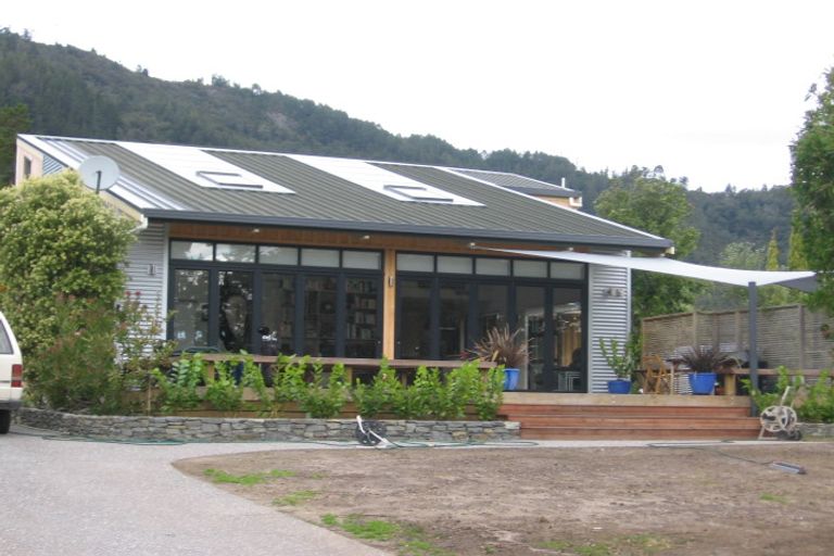 Photo of property in 153 Pauanui Boulevard, Pauanui, Hikuai, 3579