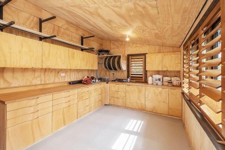 Photo of property in 302 Whitecliffs Road, Whitecliffs, Coalgate, 7673