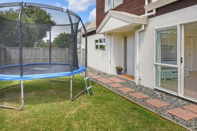 Photo of property in 1/96 Frank Nobilo Drive, Golflands, Auckland, 2013