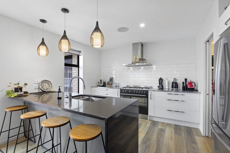 Photo of property in 71 Aviemore Drive, Marshland, Christchurch, 8083