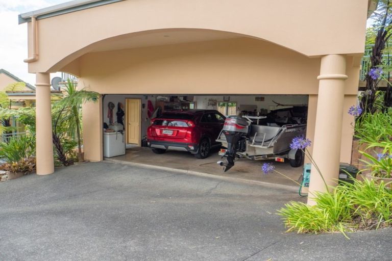 Photo of property in 4 Bush Point Road, Cable Bay, 0420