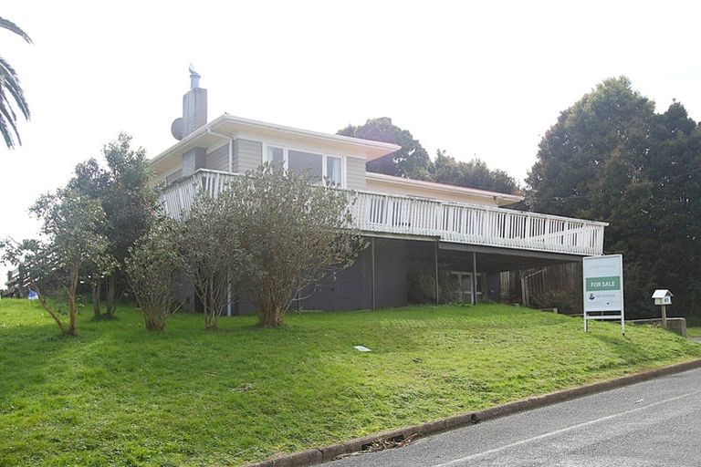 Photo of property in 85 Valley Road, Hikurangi, 0114