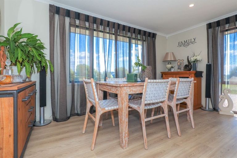 Photo of property in 60 Vineyard Road, Te Kauwhata, 3782