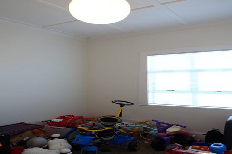 Photo of property in 1/137 Abbotts Way, Remuera, Auckland, 1050