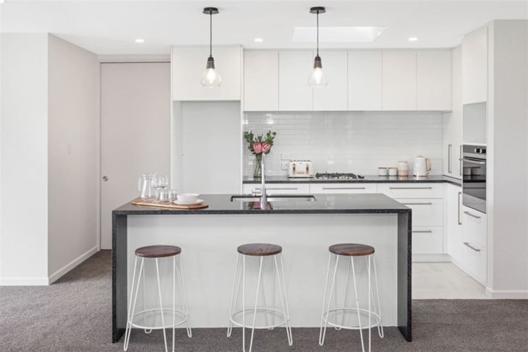 Photo of property in 22 Kingsbridge West, Burwood, Christchurch, 8083