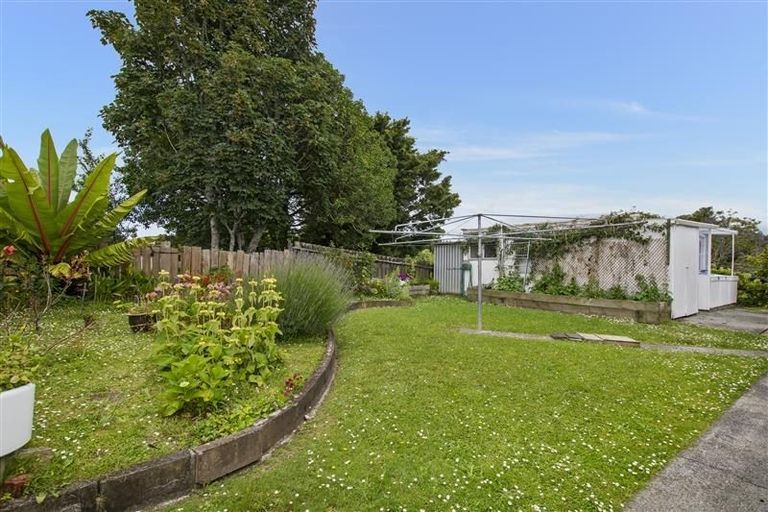 Photo of property in 5 Sunnyside Street, Onerahi, Whangarei, 0110