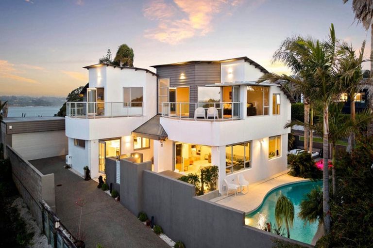 Photo of property in 151 Pah Road, Cockle Bay, Auckland, 2014