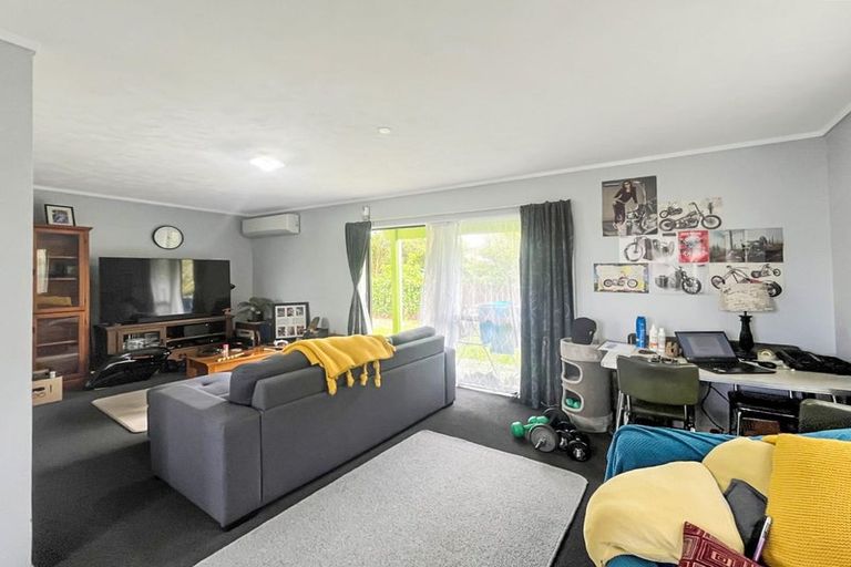 Photo of property in 453a Featherston Street, Palmerston North, 4414