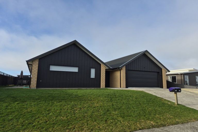 Photo of property in 24 Hidden Lakes Avenue, Te Anau, 9600