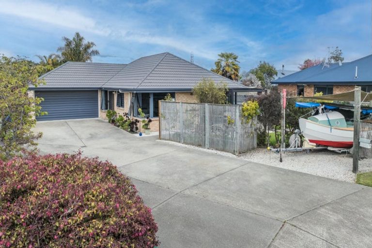 Photo of property in 10 Tillson Crescent, Motueka, 7120