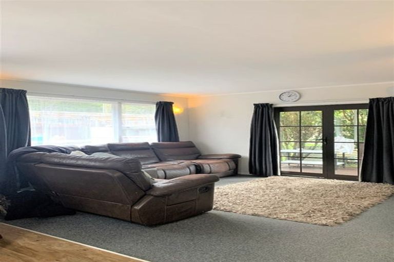 Photo of property in 19 Sunny Grove, Wainuiomata, Lower Hutt, 5014