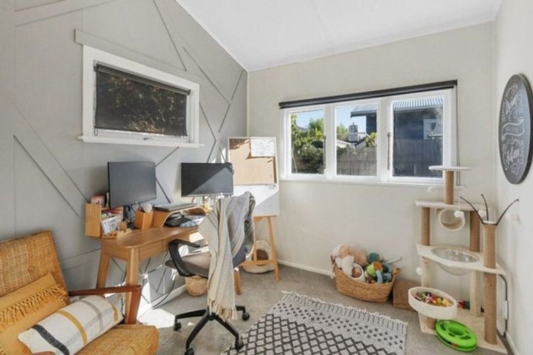 Photo of property in 140 Renall Street, Masterton, 5810