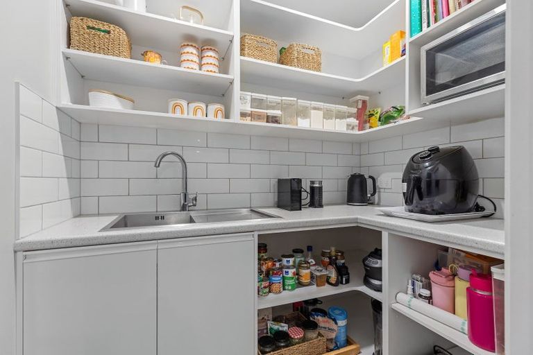 Photo of property in 68b The Boulevard, Papamoa Beach, Papamoa, 3118