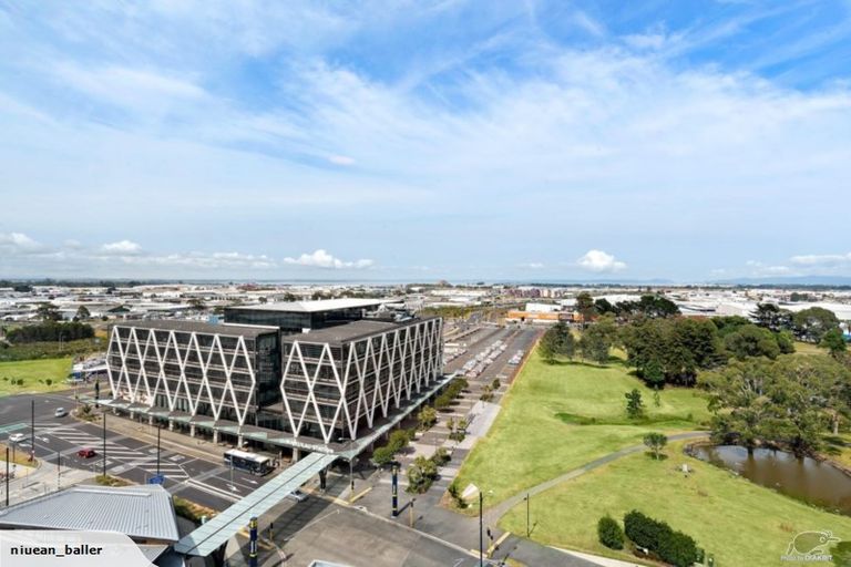 Photo of property in Twin Towers, 1107/17 Putney Way, Manukau, Auckland, 2104