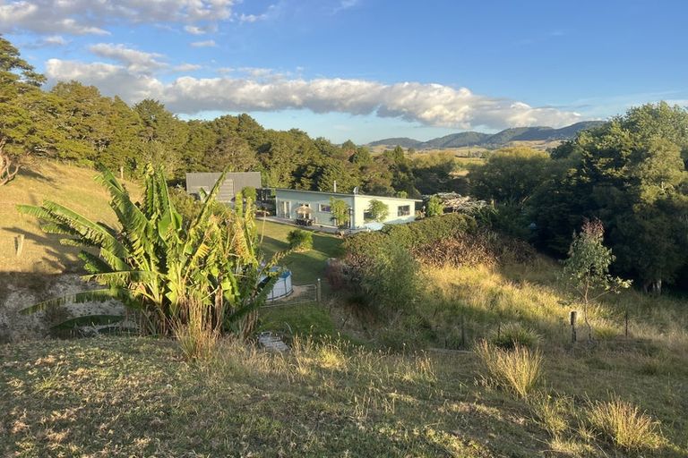 Photo of property in 37 Willow Lane, Maungaturoto, 0588