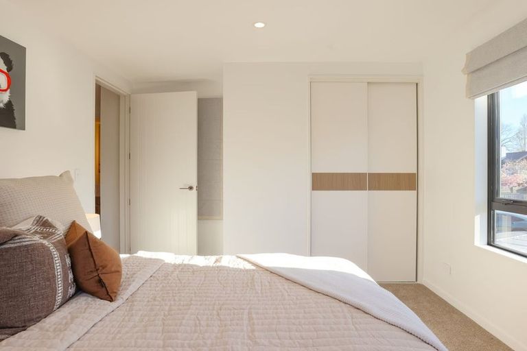 Photo of property in 4/146 Straven Road, Fendalton, Christchurch, 8014