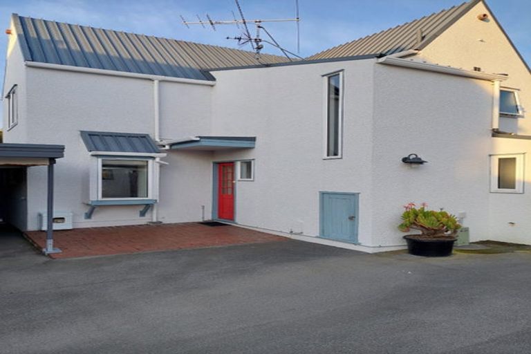 Photo of property in 3/354 Muritai Road, Eastbourne, Lower Hutt, 5013