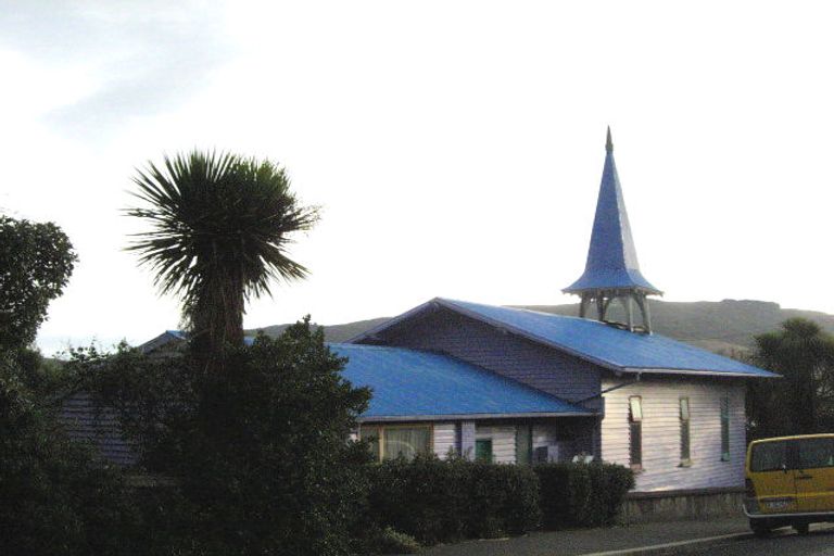 Photo of property in 2 Greenacres Street, Macandrew Bay, Dunedin, 9014