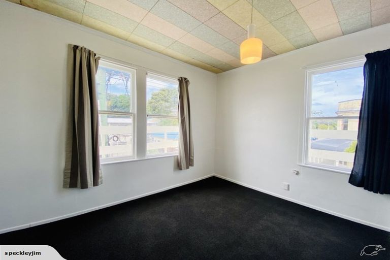 Photo of property in 512 Adelaide Road, Berhampore, Wellington, 6023