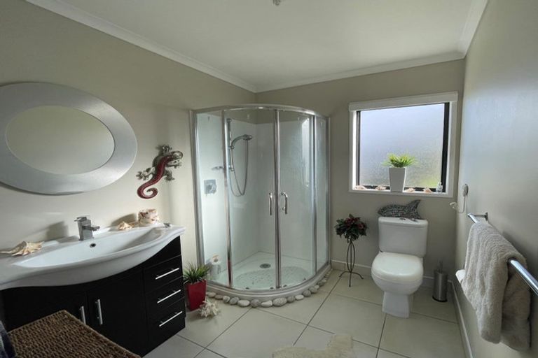 Photo of property in 800 Bickerstaffe Road, Maungaturoto, 0587